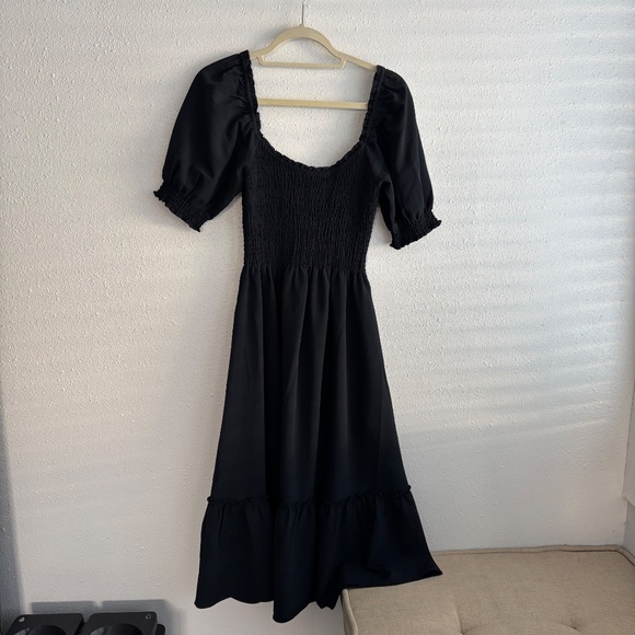 Hill House The Louisa Nap Dress Midi in Black Crepe - Picture 4 of 5